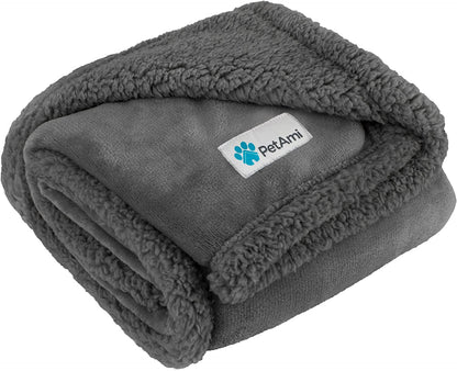 Reversible Soft Sherpa Fleece Pet Blanket for Small to Medium Dogs and Cats, Machine Washable Couch Cover and Crate Protector, 40x29 inches, Solid Dark Gray